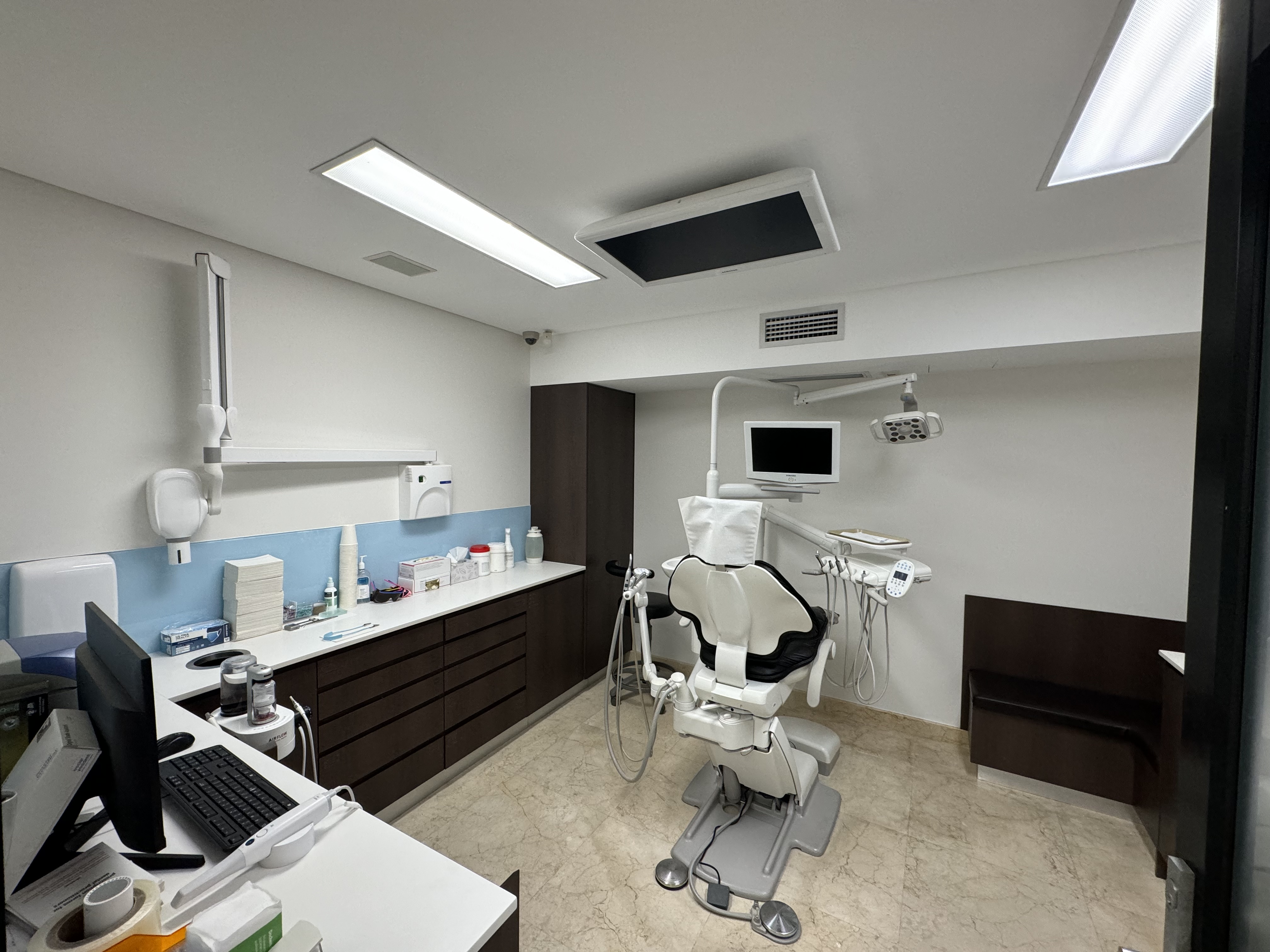 Dentist on Burke - IMG_0969 2.jpeg